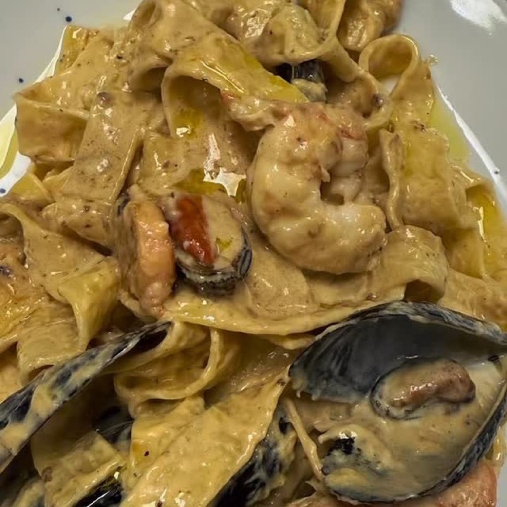 Pasta con marisco